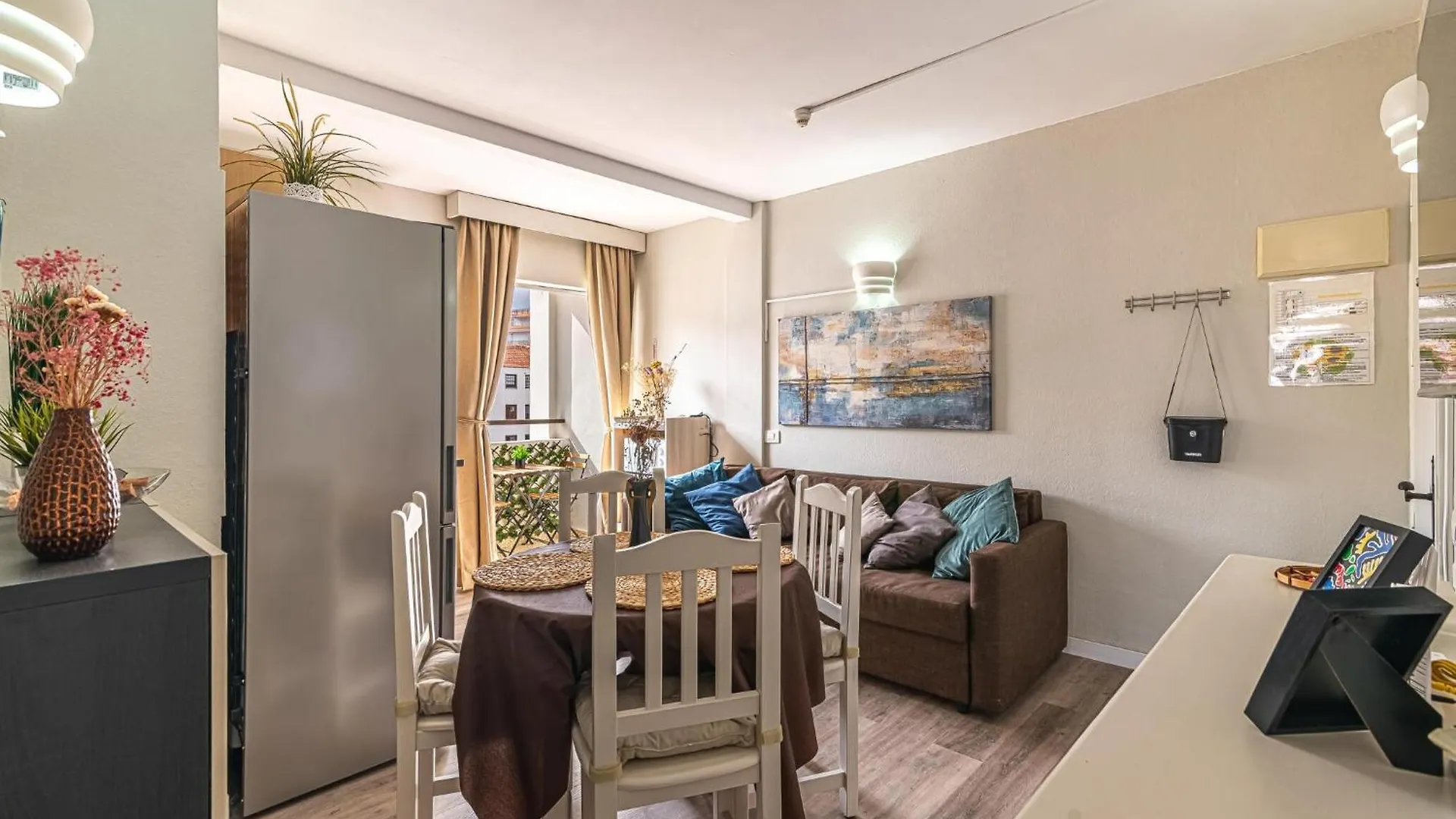 Apartamento En Puerto De La Cruz Con Vistas A La Ciudad By Alterhome