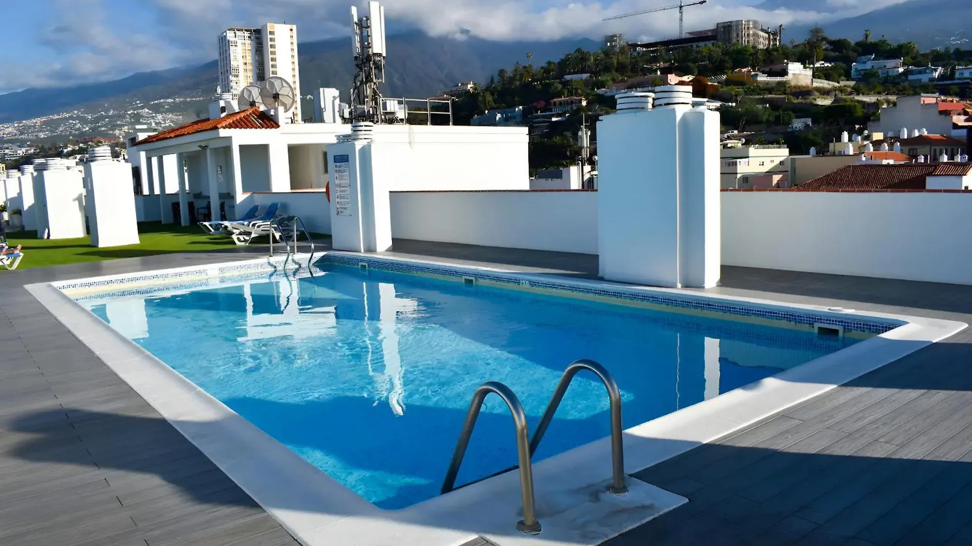 Apartamento En Puerto De La Cruz Con Vistas A La Ciudad By Alterhome