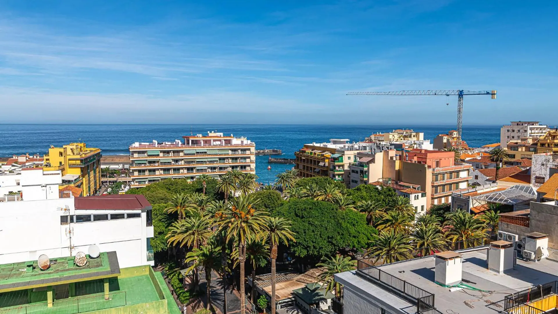 Apartamento En Puerto De La Cruz Con Vistas A La Ciudad By Alterhome